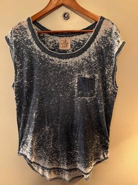 Chaser Blue Distressed Unisex Tank With Front Pocket -- Size Medium  lori6615